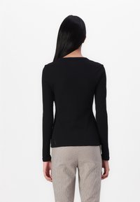 GAP Langarmshirt - black