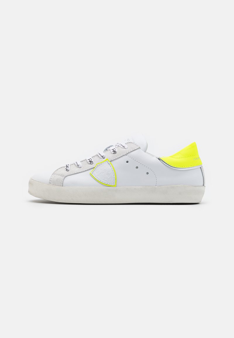 Sneakers low