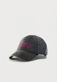 Избран, black