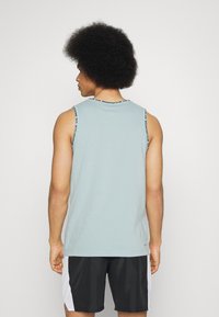 Jordan BREAKFAST CLUB TANK - Top - ocean cube/black