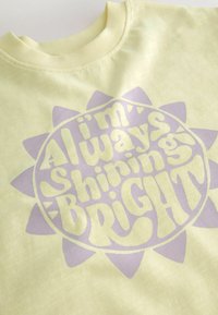 Next Tricou cu imprimeu - yellow sun