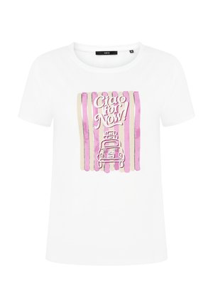 T-shirt blanc à manches courtes avec des rayures roses et beiges, texte "Ciao for Now !" et un petit dessin de voiture avec des bagages sur le devant.