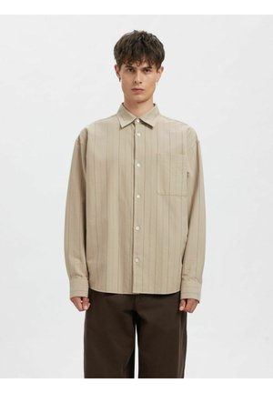 RELAXED FIT - Skjorte - pure cashmere