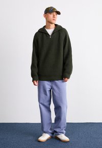 Carhartt WIP MARLON HALF ZIP - Neule - office green
