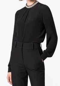 HALLHUBER Blus - black