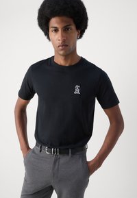 Lindbergh EMBROIDERY TEE - Camiseta estampada - space black