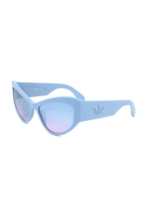 Occhiali da sole a forma di occhio di gatto con montature spesse azzurro chiaro e lenti riflettenti con tonalità rosa, con logo in rilievo sulla aste.