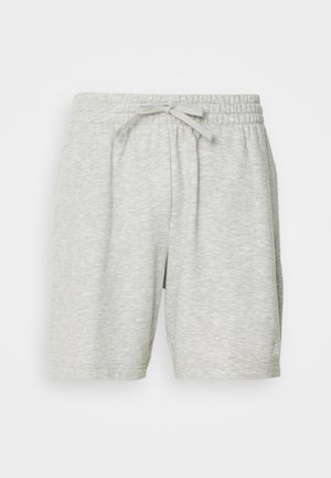 Hellgraue Sportshorts aus weichem Stoff, mit einem elastischen Bund und einem Kordelzug für eine verstellbare Passform sowie zwei Seitentaschen.