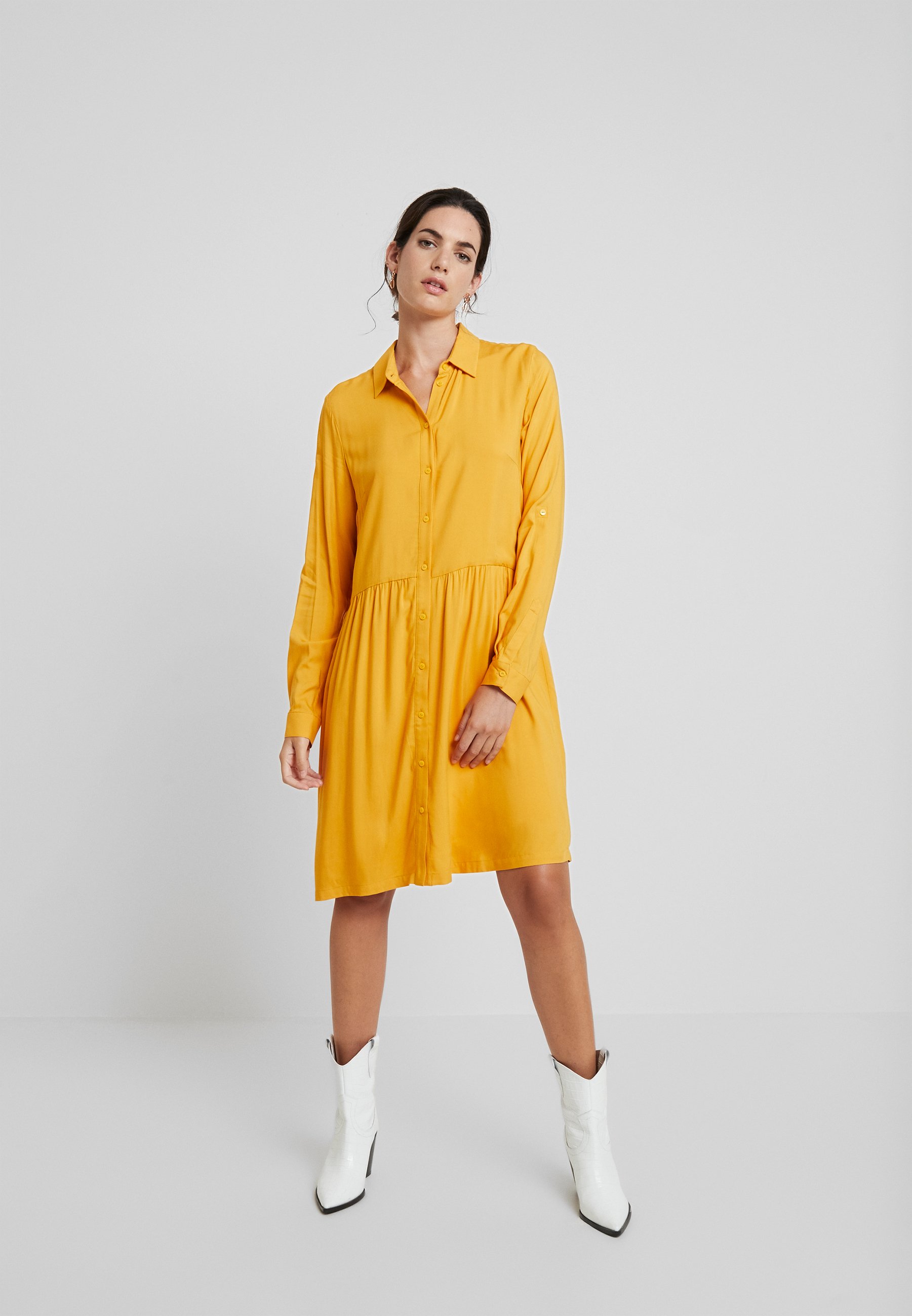 TOM TAILOR DRESS WITH TURN UPS Skjortekjole merigold MAERZ Muenchen Skjortekjole - pastell mint