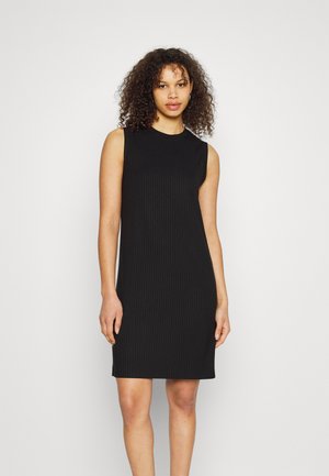 PIECES Tall PCKYLIE SL DRESS NOOS TLL - Denné šaty - black