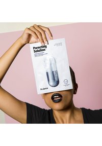 Dr. Jart+ DERMASK ULTRA JET PORECTING SOLUTION - Ansiktsmaske