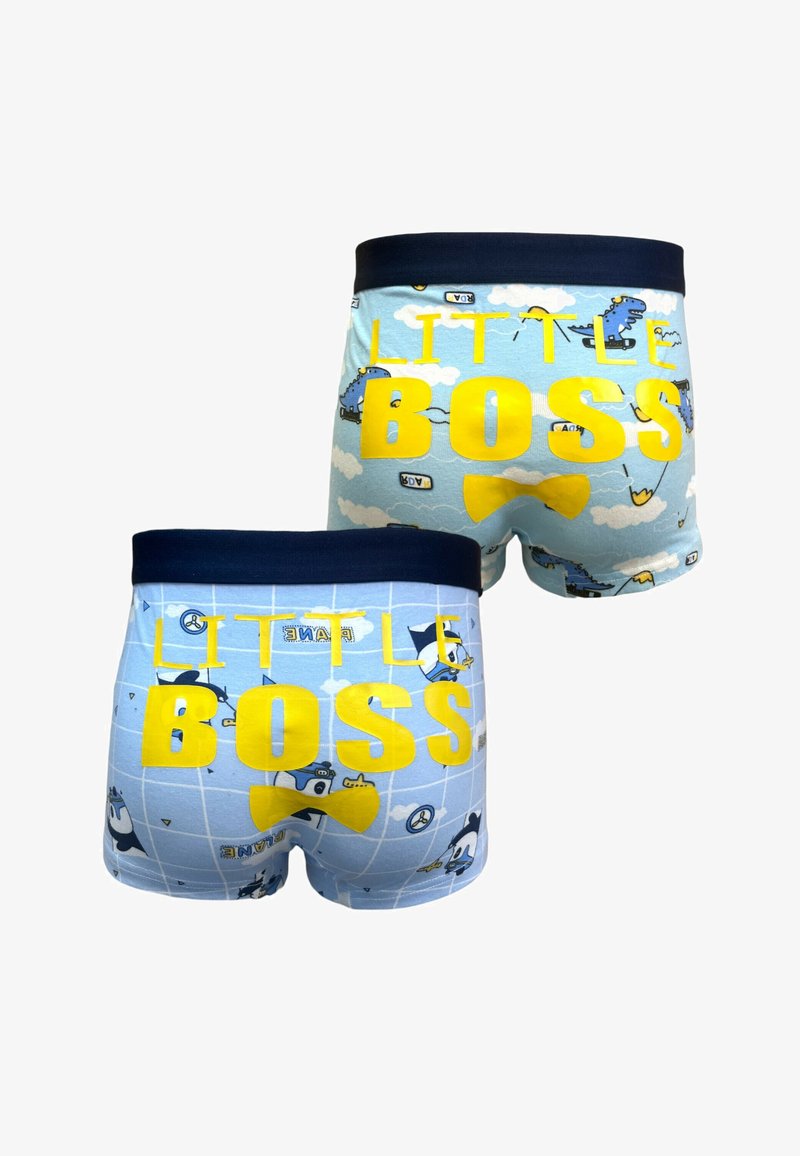 Blaue Baumwoll-Boxershorts mit dem Text "LITTLE BOSS" in Gelb, verziert mit Cartoon-Flugzeugen und Wolken sowie einem marineblauen Bund.