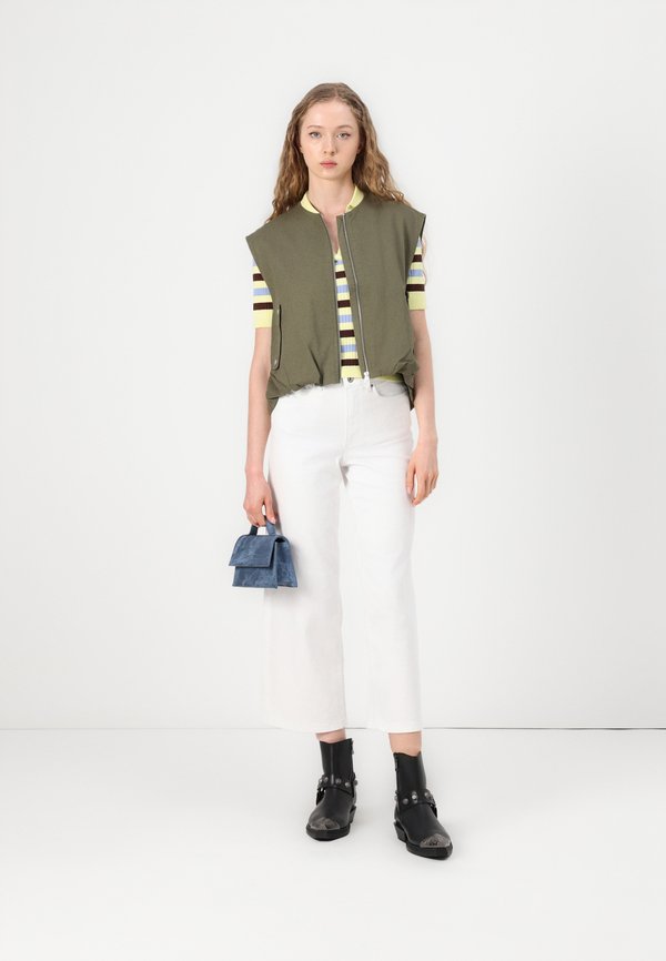 ONLSTINE  - Waistcoat - kalamata4