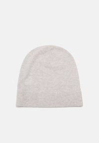Repeat HAT - Pipo - snow