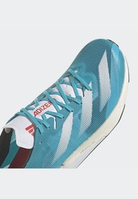 adidas Performance ADIZERO ADIOS 8 - Sapatos para corrida em estrada - lucid cyan/footwear white/bright red