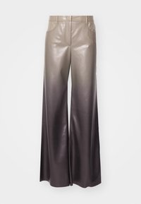 Bredde bukser i en gradient fra metallisk beige til mørkegrå med en glat, skinnende tekstur, standardlommer og et elastisk bælte.