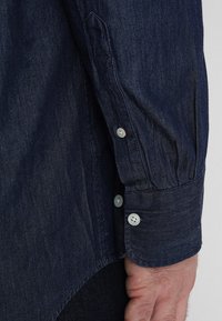 GANT Overhemd - dark indigo