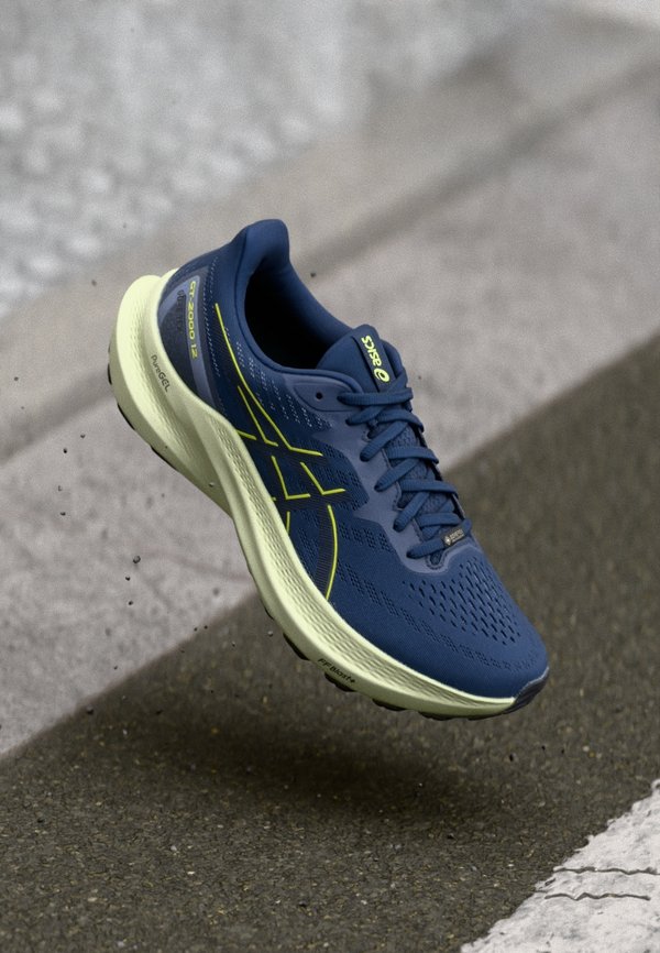GT-2000 12 GTX - Road running shoes3