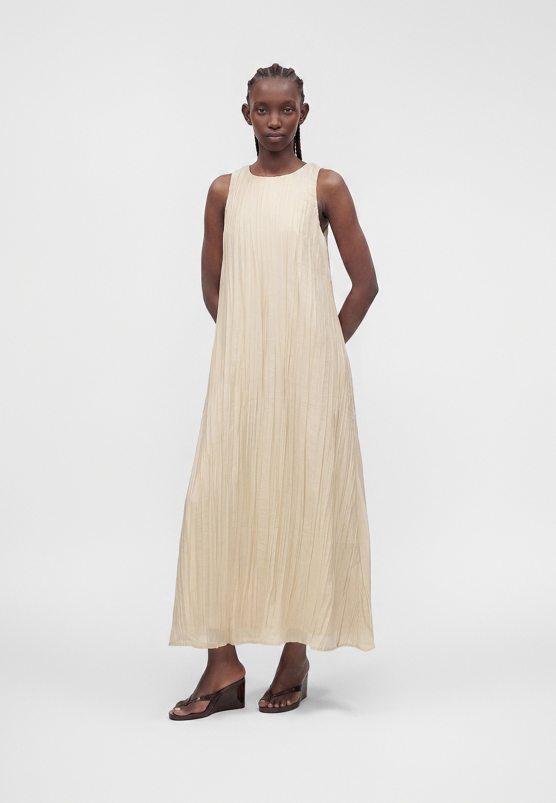 Object OBJMABEL BREA O NECK - Maxi dress - macadamia/beige