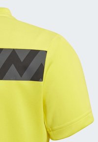 adidas Performance Camiseta estampada - yellow