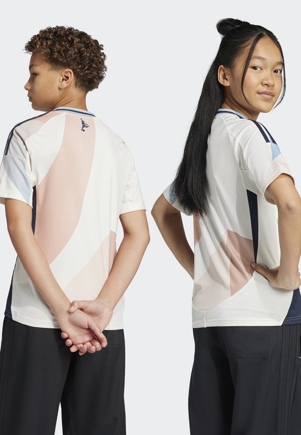 Spain 25 (Women's Team) Away - National team wear4