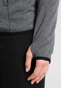 Even&Odd active Fleecetrøjer - mottled grey