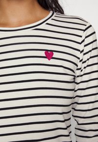 Kaffe LIDDY - Camisola de manga comprida - chalk/black