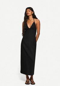 Bershka - HALTER WITH TIE DETAIL - Doplnky na pláž - black Miniatúrny obrázok 1