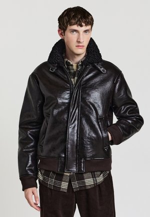 Veste en similicuir - marrone