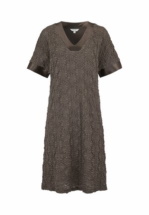 Ruskean polvipituisen pitsimekon lyhyet hihat, satiininauhat kaula-aukossa ja hihansuuissa sekä V-pääntie.