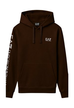 Sudadera con capucha de color marrón oscuro, con bolsillo frontal, cordones, logo EA7 en el pecho y texto blanco de Emporio Armani en la manga izquierda.