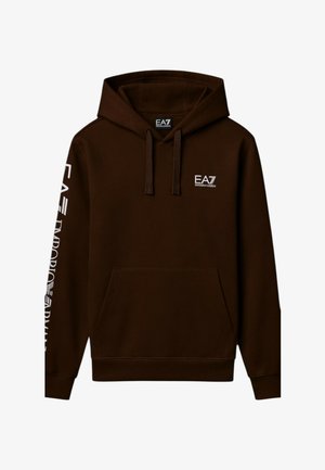 Sudadera con capucha de color marrón oscuro, con bolsillo frontal, cordones, logo EA7 en el pecho y texto blanco de Emporio Armani en la manga izquierda.