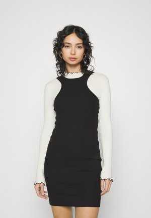 Noisy May Petite NMMAYA HALTER NECK DRESS NOOS PETIT - Φόρεμα ημέρας - black