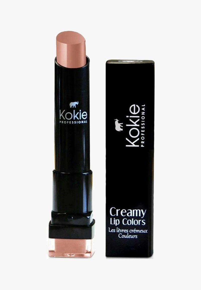 Krämig läppfärg i ett cylindriskt svart rör med en rosafärgad bullet. Förpackningen har vit text på svart bakgrund.