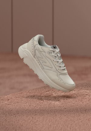 SHADOW UNISEX - Tenisky - bright white/black