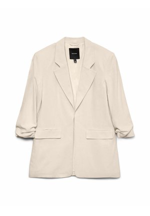 Blazer beige avec revers crantés, deux poches avant à rabat et manches trois-quarts, posé à plat sur un fond blanc.