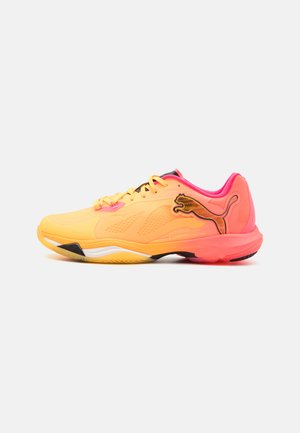 VANTAGE NITRO - Handball shoes - sun stream/sunset glow/black
