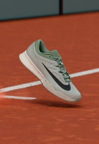 Ikke valgt, light silver-coloured/black/steam/white