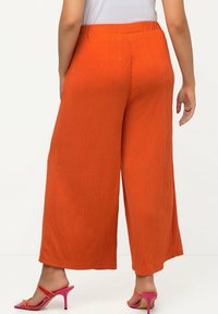 Ulla Popken CULOTTE STRUCTUUR  ELASTISCHE BAND - Kalhoty - feloranje