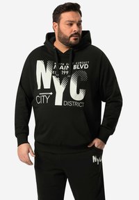 Felpa nera con cappuccio e grande scritta bianca "NYC" con grafiche, dotata di tasca a marsupio e pantaloni della tuta neri abbinati.