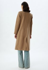 Koton DOUBLE-BREASTED - Mantel - beige