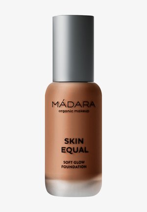 MÁDARA SKIN EQUAL SOFT GLOW FOUNDATION SPF15 - Fond de teint - #90 chestnut