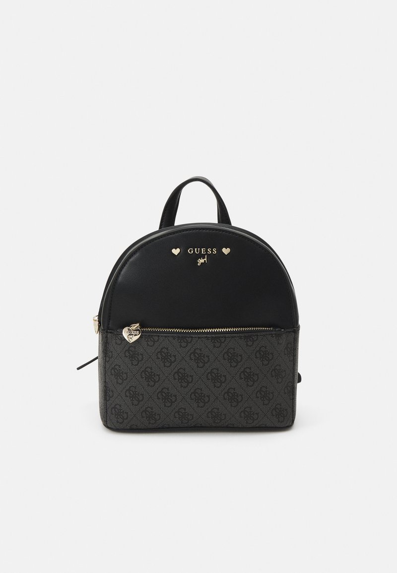 Sac à dos noir avec un dessus arrondi, en faux cuir, accents dorés, logo en relief et un tirette de fermeture éclair en forme de cœur décoratif.