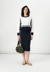Pepe Jeans CREOLA SKIRT - Puzdrová sukňa - dulwich blue