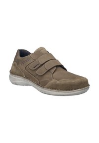 Scarpa in suede marrone con doppie chiusure in Velcro, suola in gomma bianca, punta arrotondata e dettagli cuciti lungo i bordi.