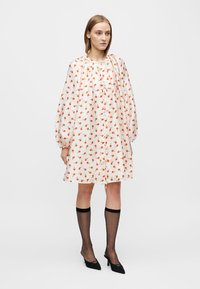 Stine Goya FLAT TEXTURED VOLUMINOUS BOW DRESS - Rochie de zi - off white