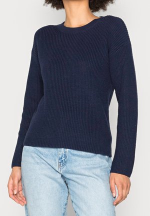 Sweter
