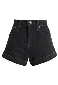 Svart jeansshorts med hög midja och uppvikta mudd, med fem fickor och metallknapp. Slät textur, klassisk design.