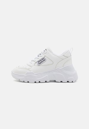 Versace Jeans Couture, Baskets basses - white