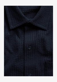 Geselecteerd, dark blue